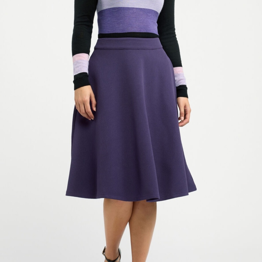 Review Australia Eva Plum / Purple Long Skirt NWT